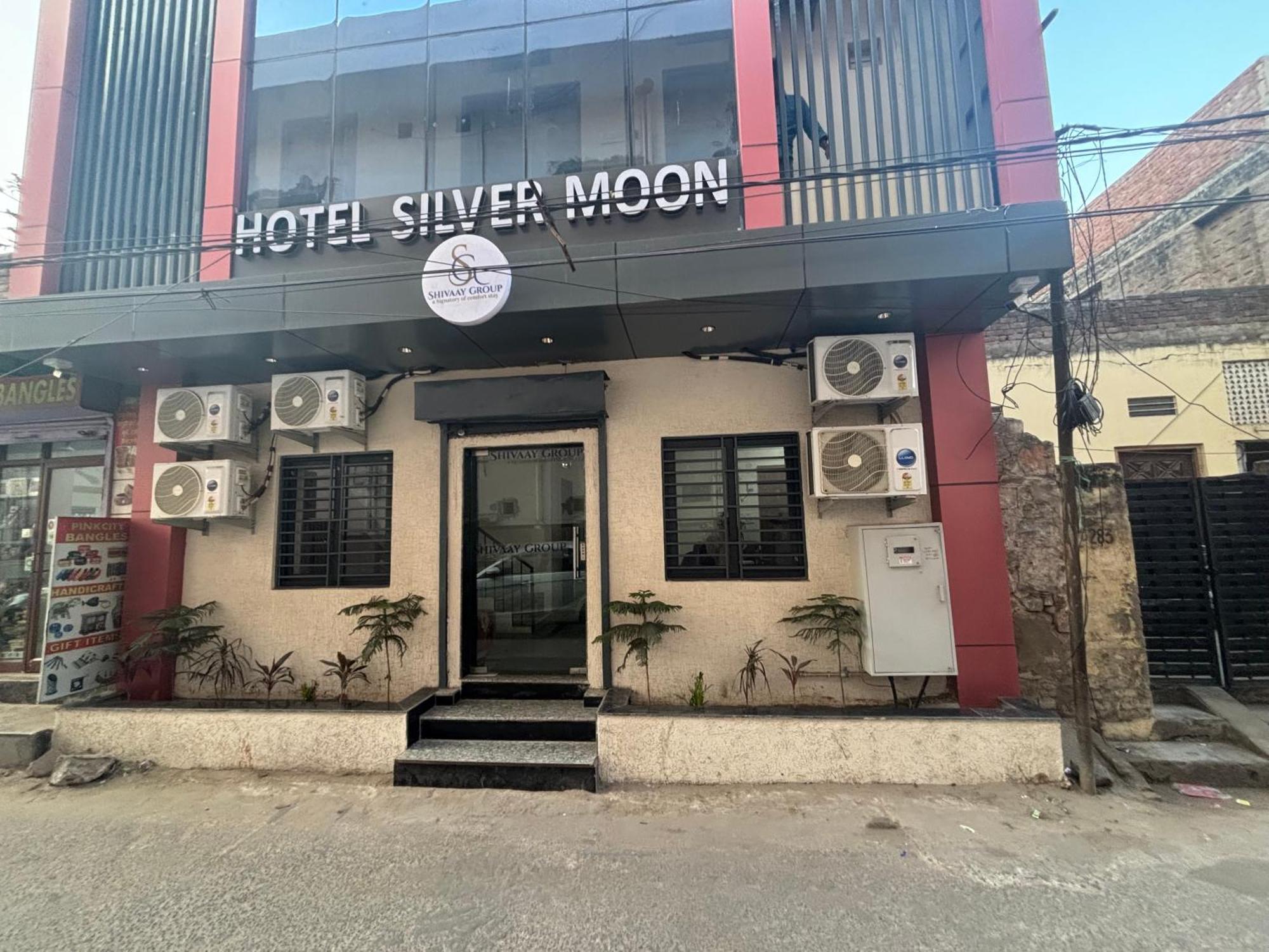 Hotel Silver Moon Jaipur Bagian luar foto